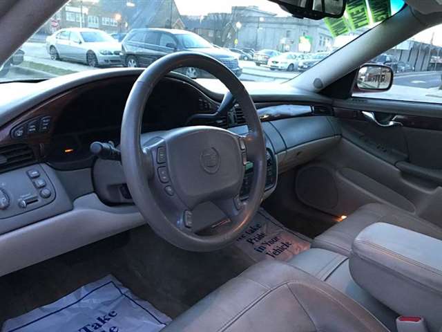 2005 Cadillac Deville 4dr Sedan